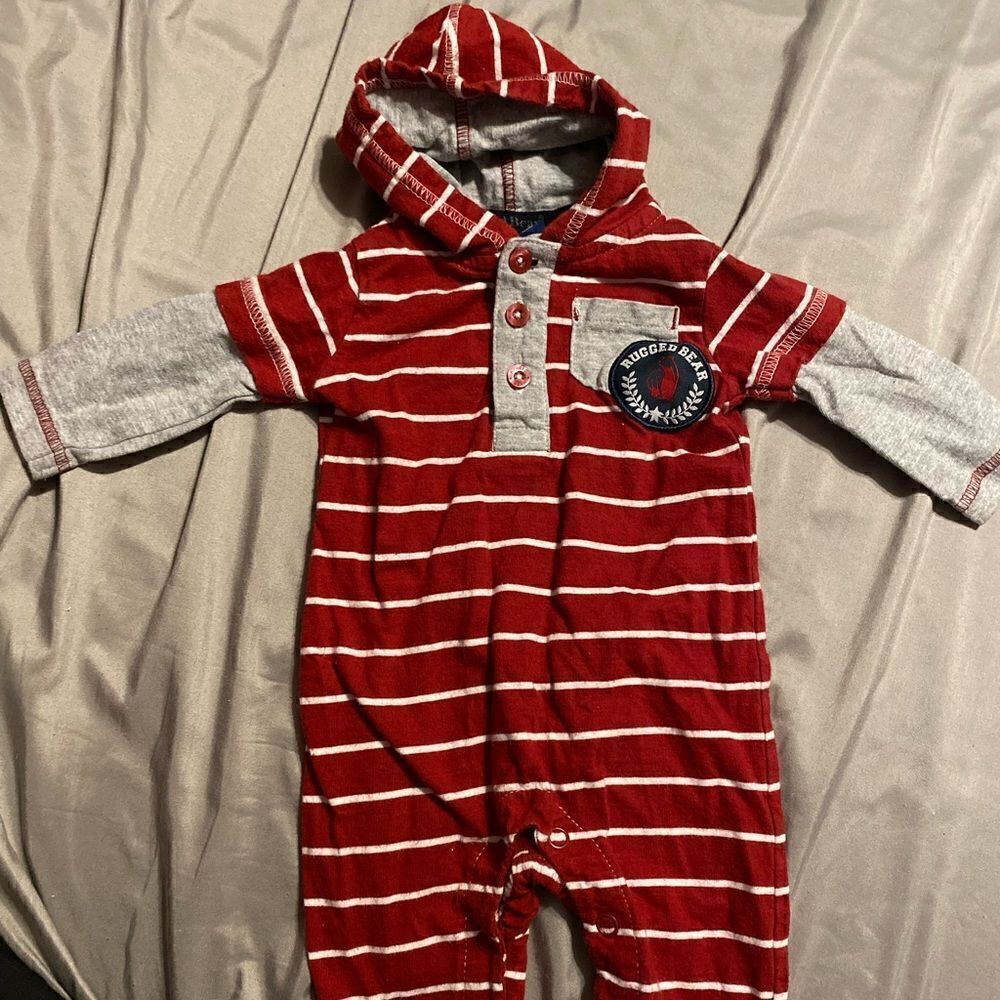 Rugged Bear 3-6M Baby Boy Hooded Footless Romper